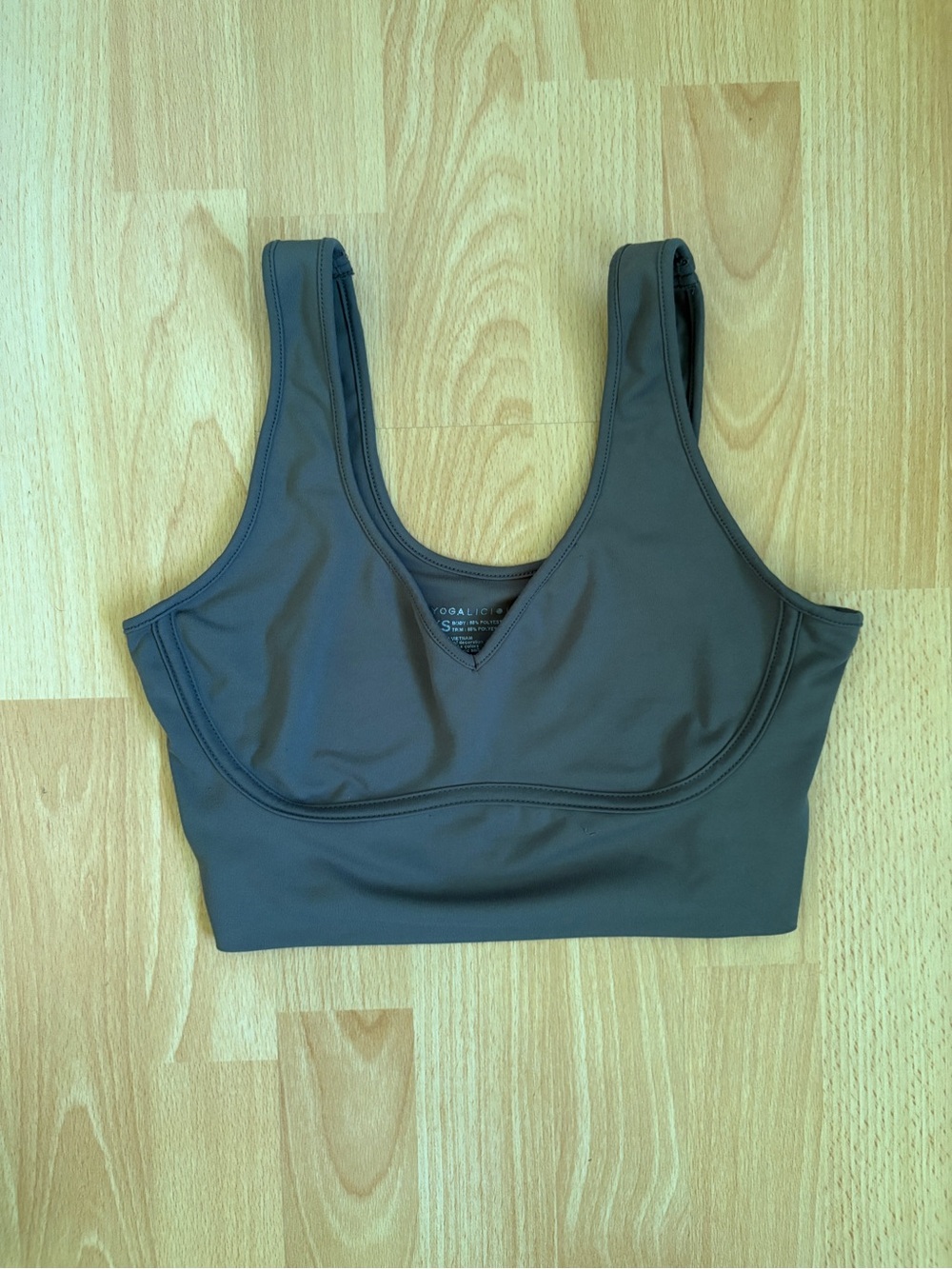Yogalicious Scoop Support Sports Bra in Charcoal Gray